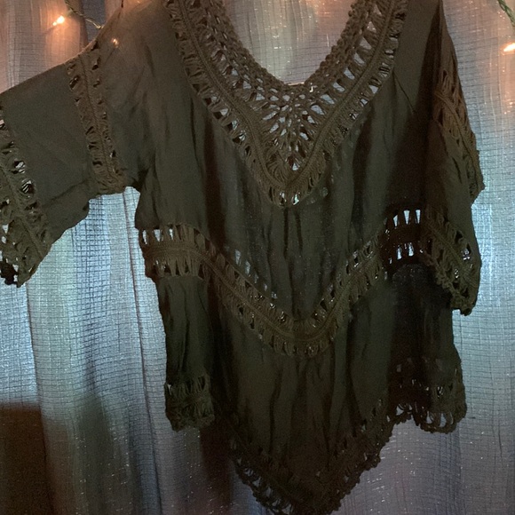 Black sheer top with embroidered scallop hem and neck line - Picture 1 of 4